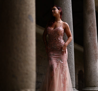 VESTIDO SEREIA COM TULE