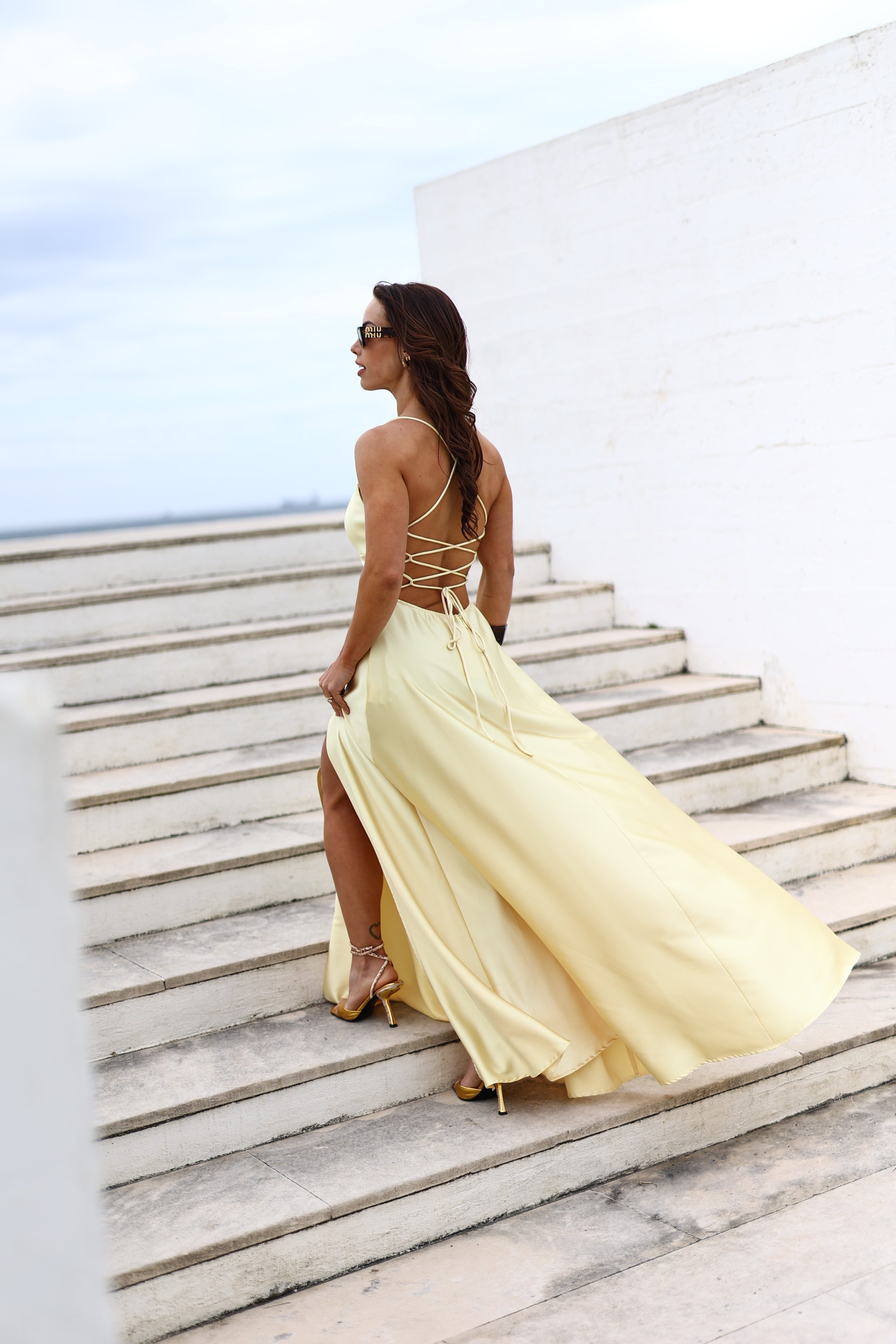 Vestido nyx butter yellow