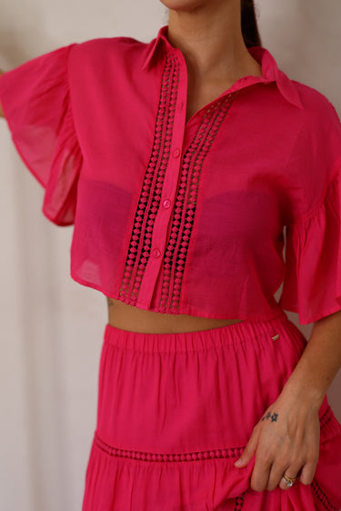 Blusa Curta com Folho