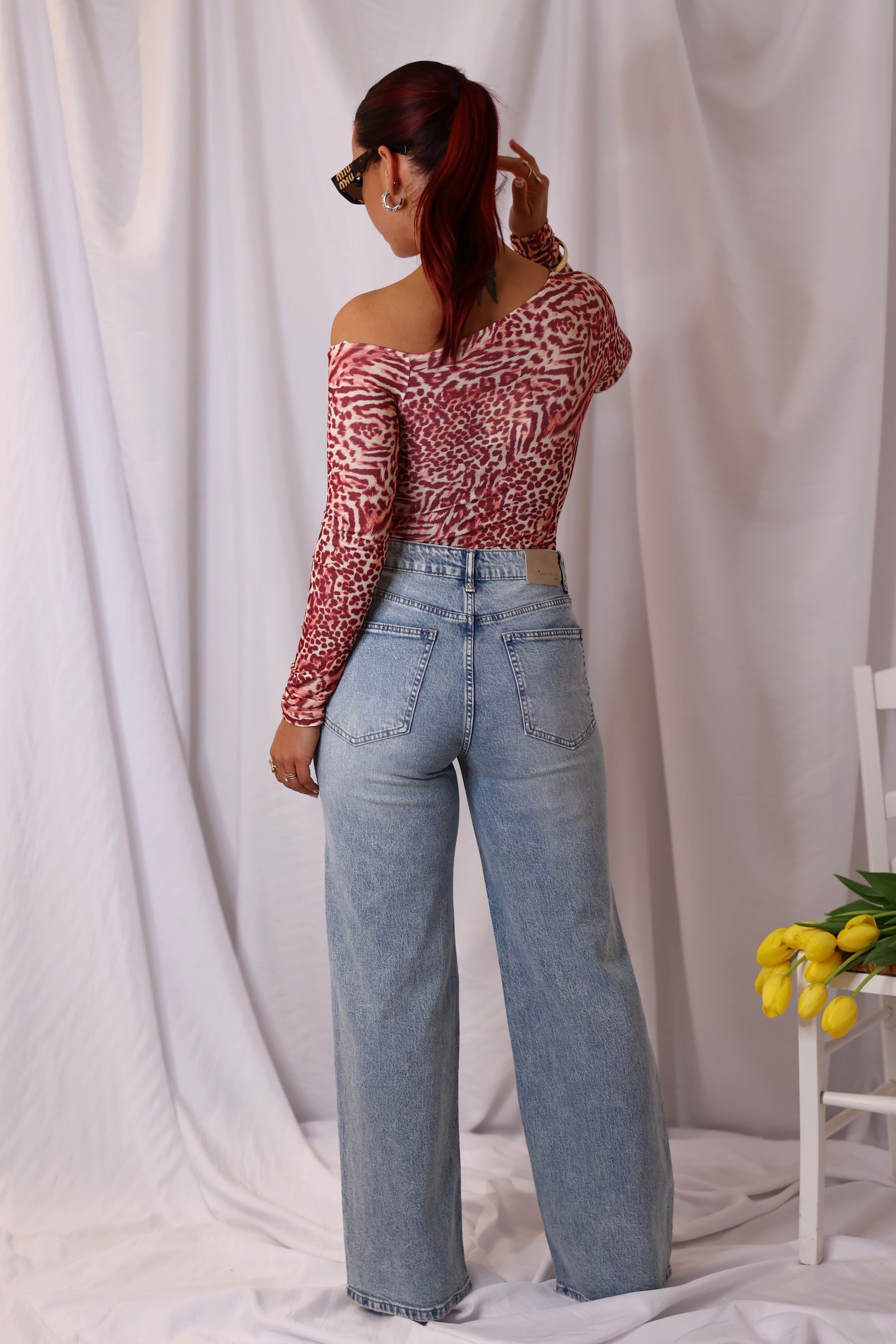 calça wide leg com brilho