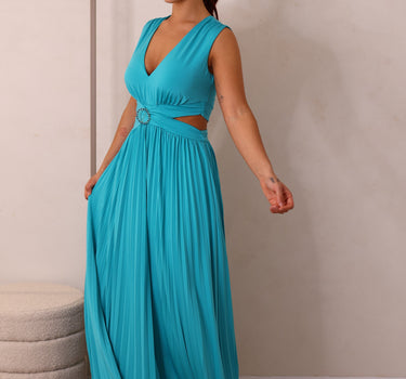 Pleated dress with side slits