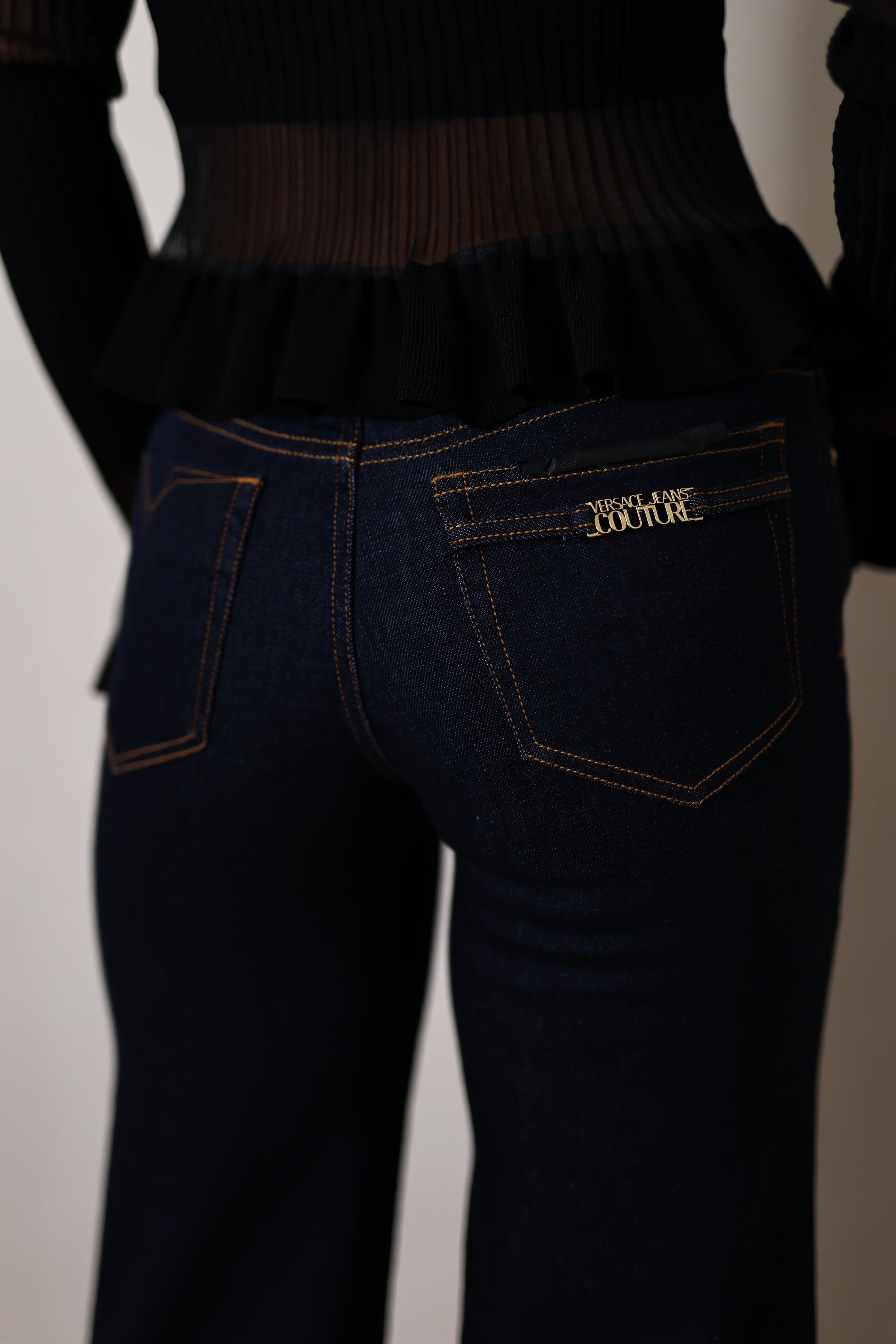 basic Wide-Leg Jeans