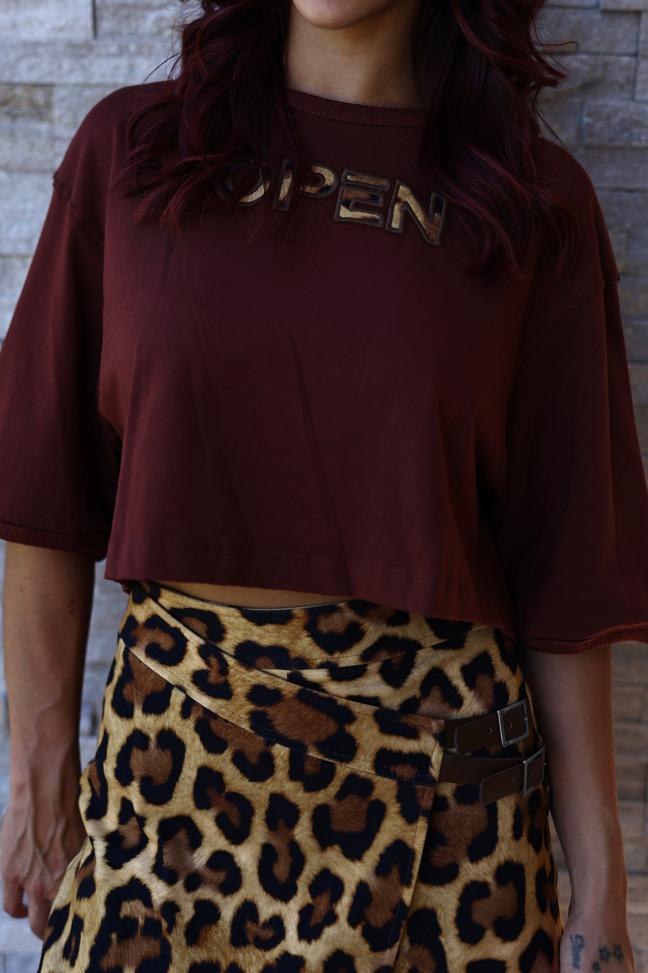 t-shirt com pormenor animal print