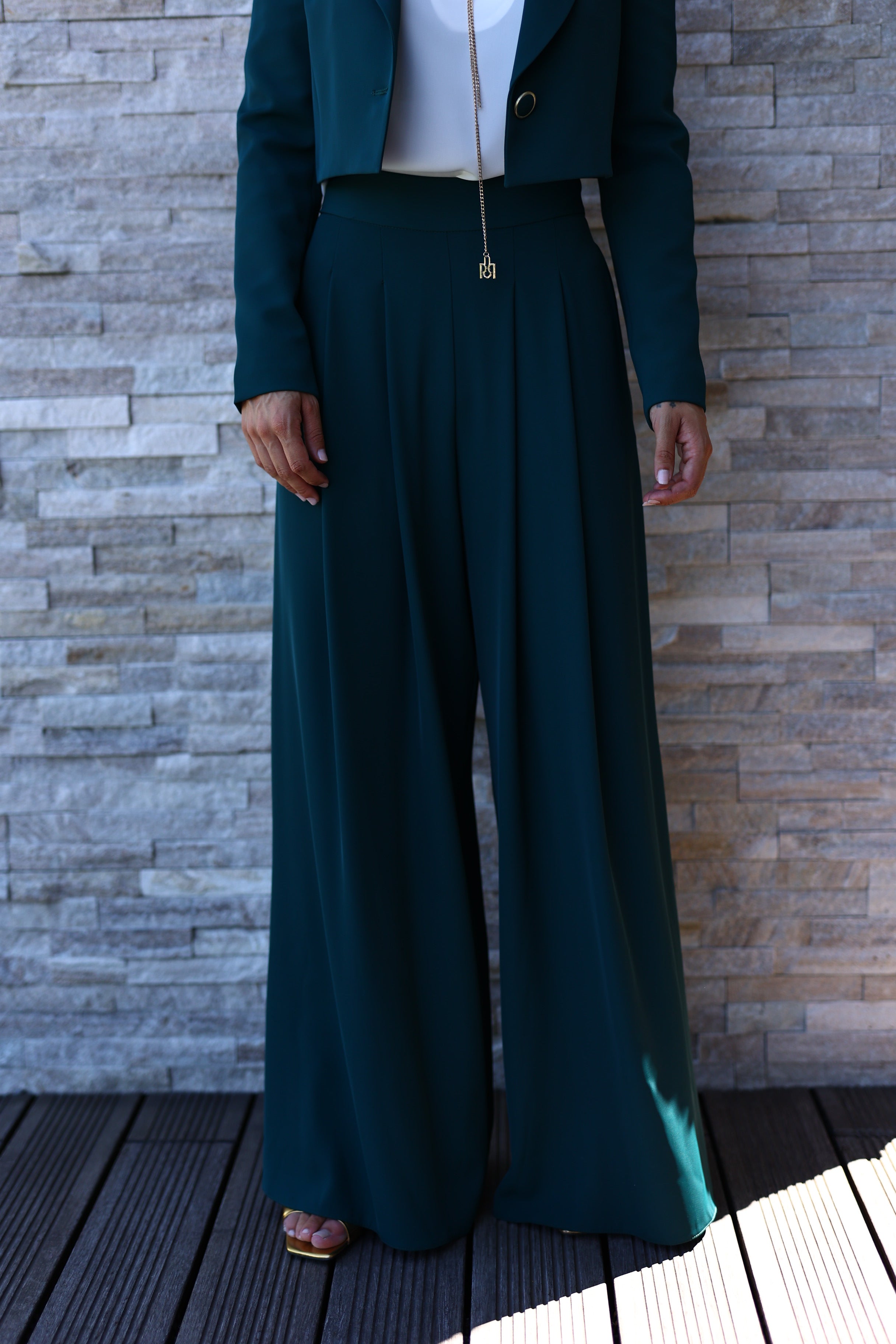 calça pregas