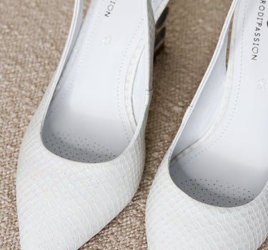 Sapato Stiletto com detalhe