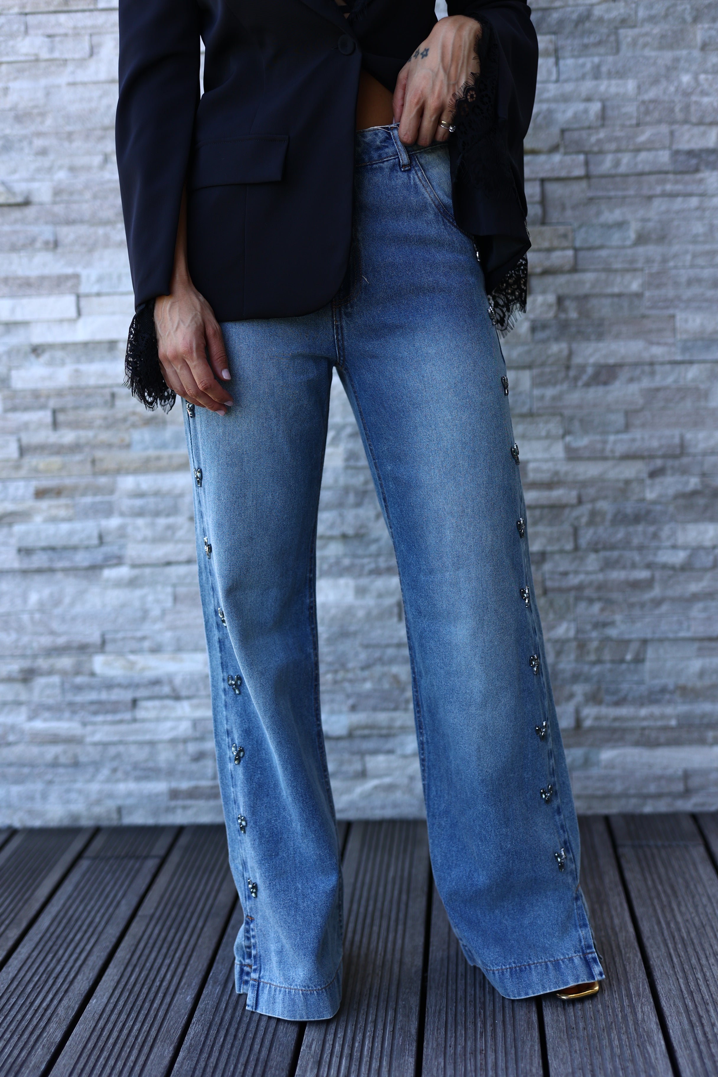 calça wide leg com brilhos
