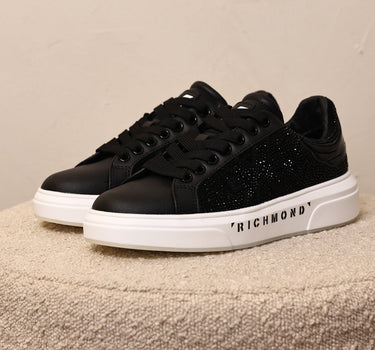 Sapatilha com brilho