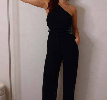 Macacão com Aplicações