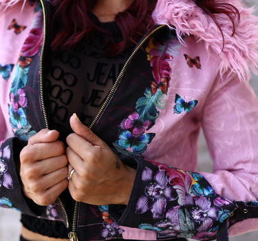 Casaco com gola em pêlo amovível