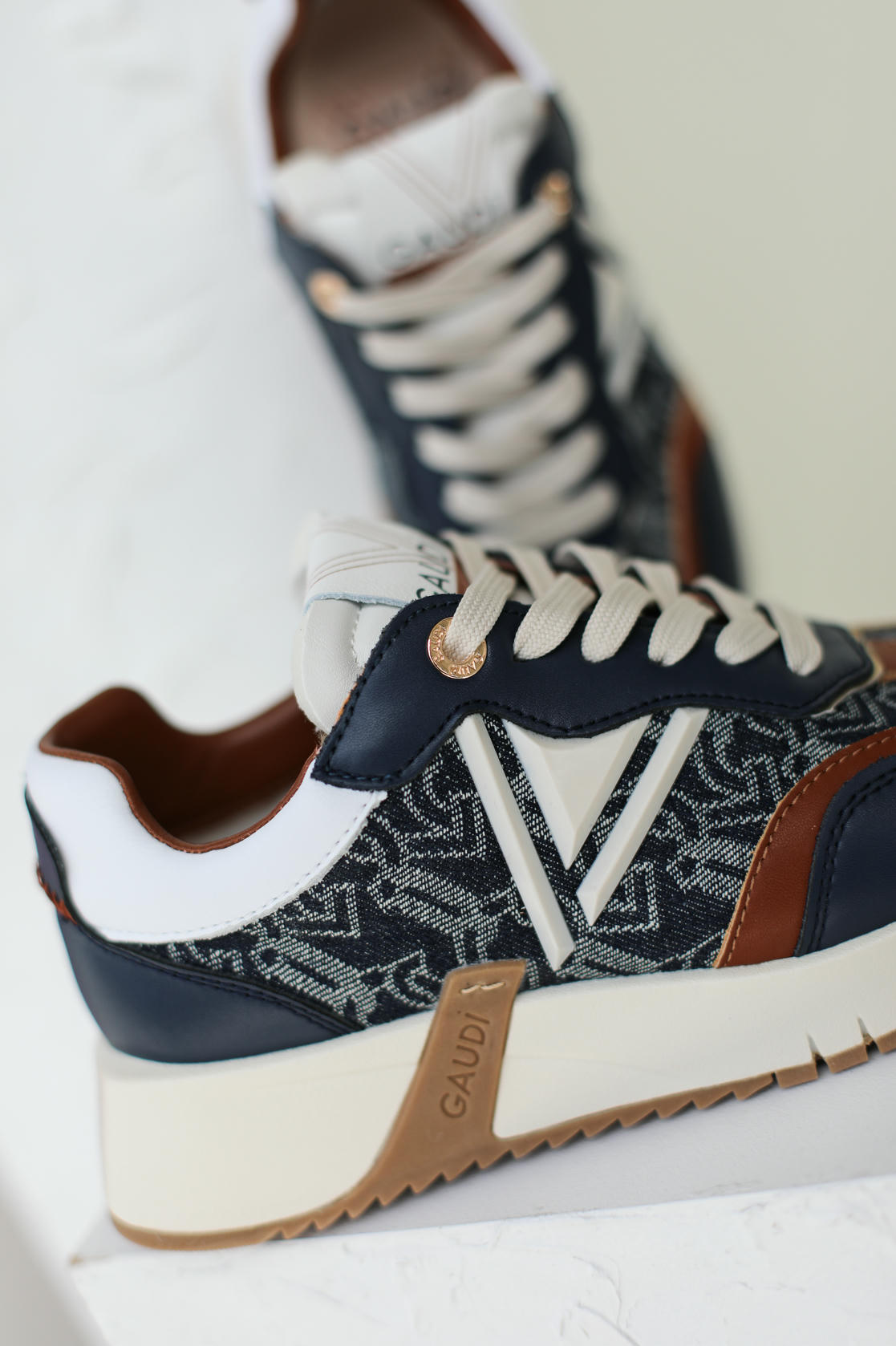 Gaudi pattern sneakers