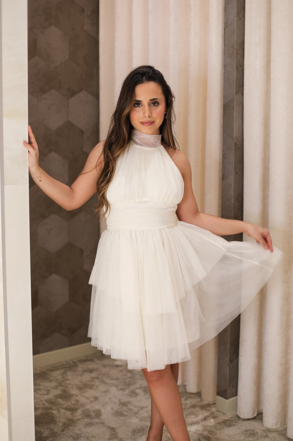 Vestido em tule GloryFashion